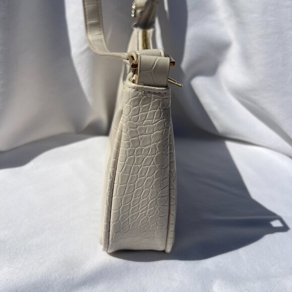 A New Day Off White Croc Embossed Shoulder Bag - Picture 4 of 12